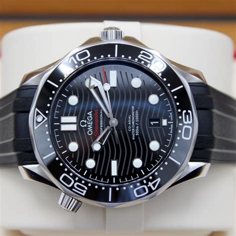 montre omega seamaster 300|Omega Seamaster chronometer.